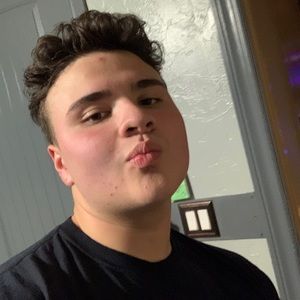 Meet your Posher, Travis